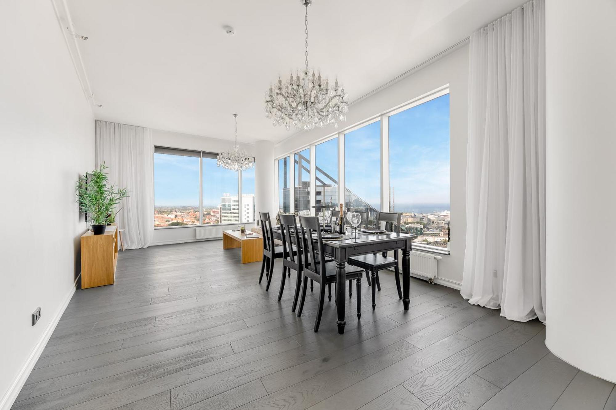 High-Rise Luxury Apartment With Amazing Panoram View In Citycentre Tallin Zewnętrze zdjęcie